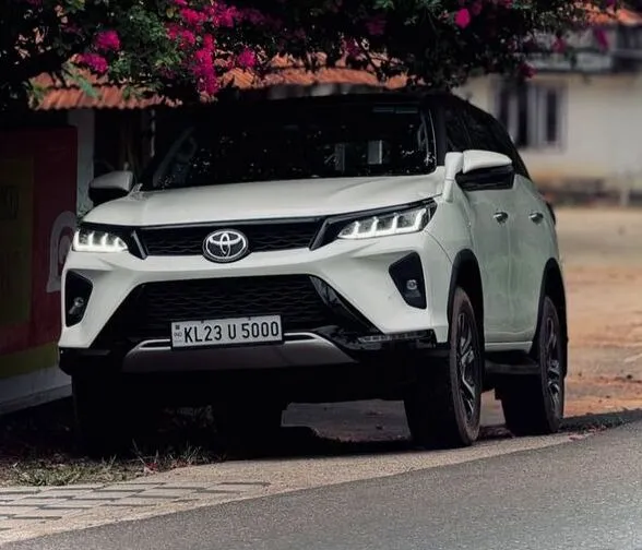 Toyota Fortuner - Car Rental in Karachi